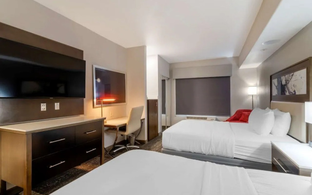Best Western Premier Liberty Inn & Suites
