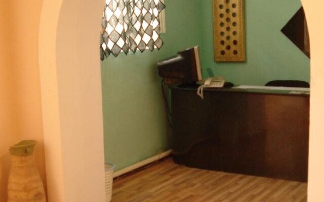 B&B Zafarbek