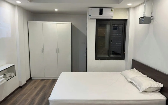 Era Apartment Ha Yen Quyet