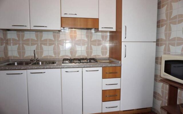 Relax in a Flat With Pool