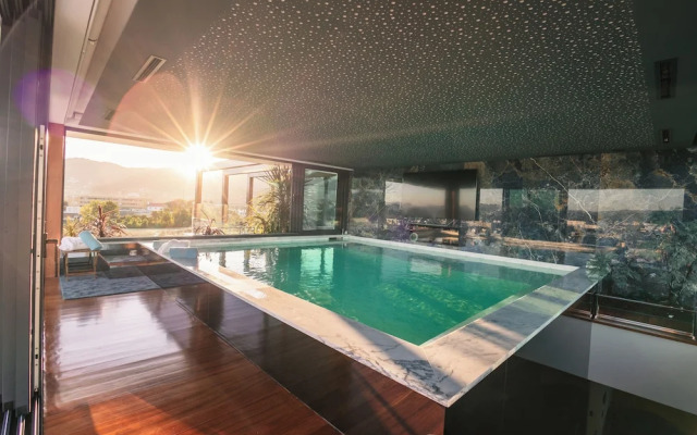 Valentina Residence by GuimaGold