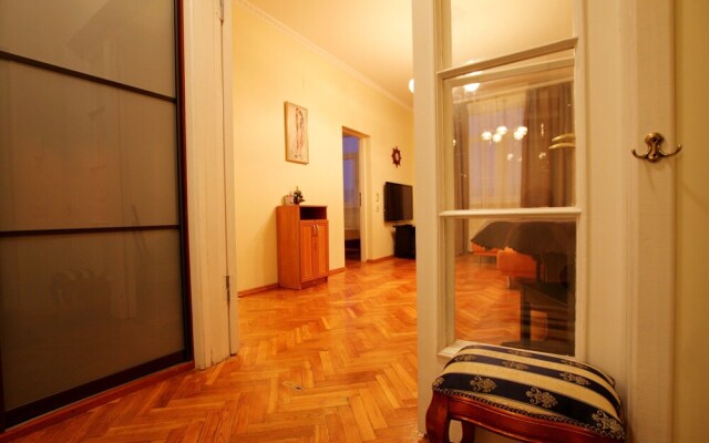 Tverskaya Street Apartments