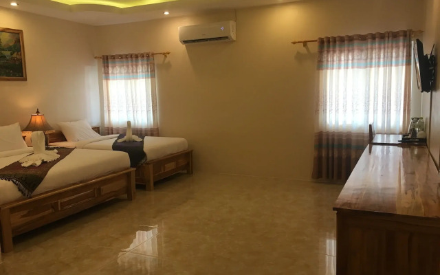 Leego Hotel