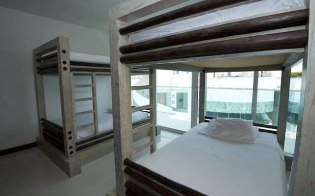 Morros 922 By Nomad Guru