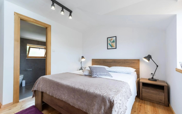 Komun Apartments