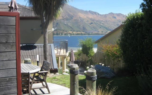 The Moorings