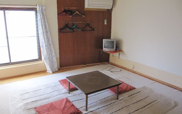 Awajishima Eight Minshuku – Guest Rooms – Sumoto