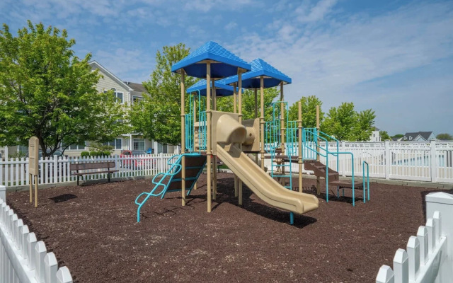 Grande Getaway Walking Distance to the Beach