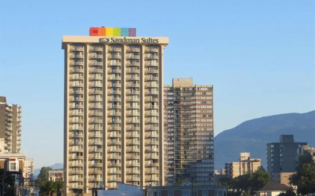 Sandman Suites Vancouver on Davie