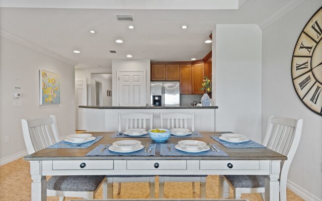 Rvh_332r Poolside 3 Bedroom Apts