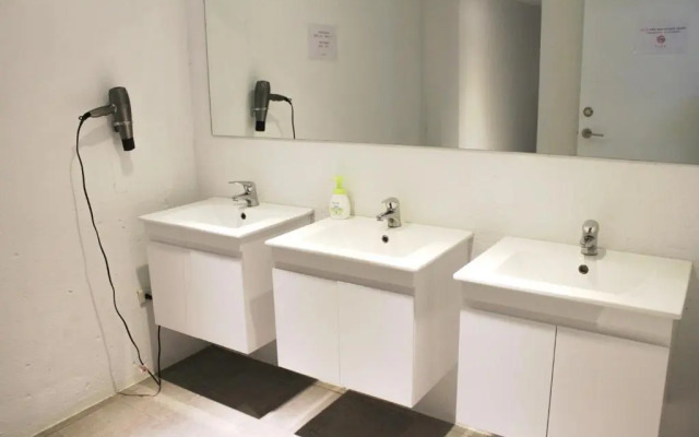 斯格加旅店 4Plus Hotel