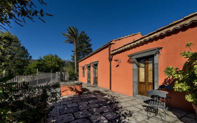 Casa Arrigo Etna Farm House