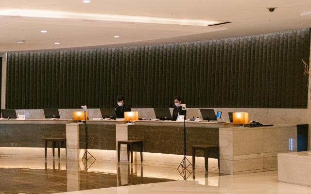 Lotte Hotel World