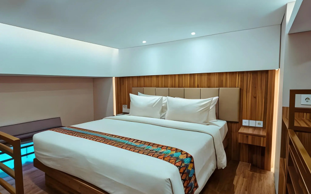 W Three Style Hotel Makassar – Guest Rooms – Makassar