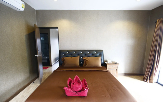 SiriNiran Resort