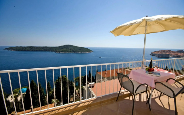 Sipa Apartments