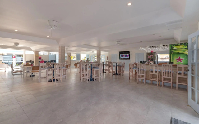 Time Out Hotel