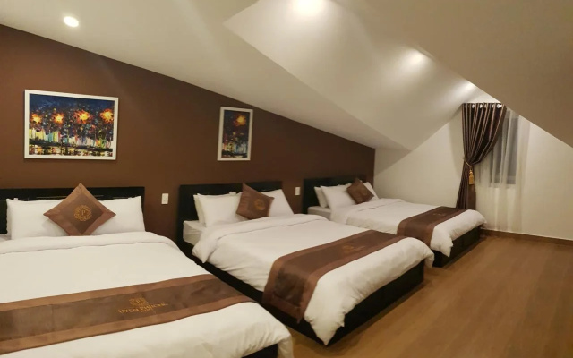 Uyen Phuong Hotel