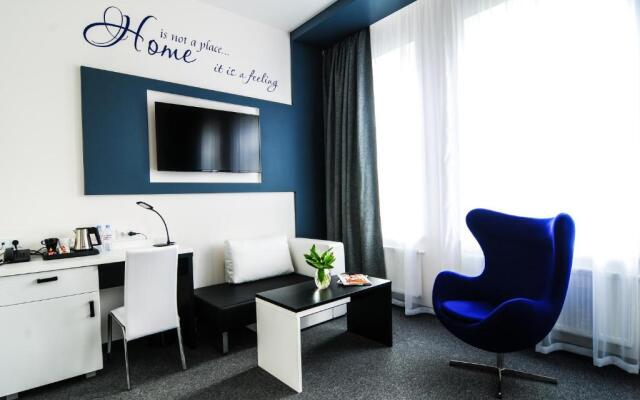 Homelike Hotel