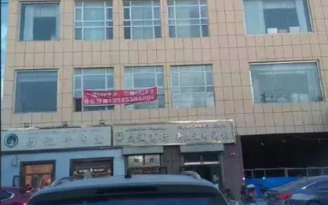 Kashgar East Lake View Hotel (Gucheng Branch)