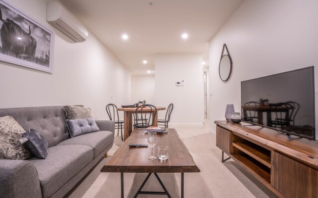 Poplar Apartments