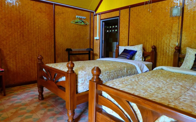 Malee's Nature Lovers Bungalows