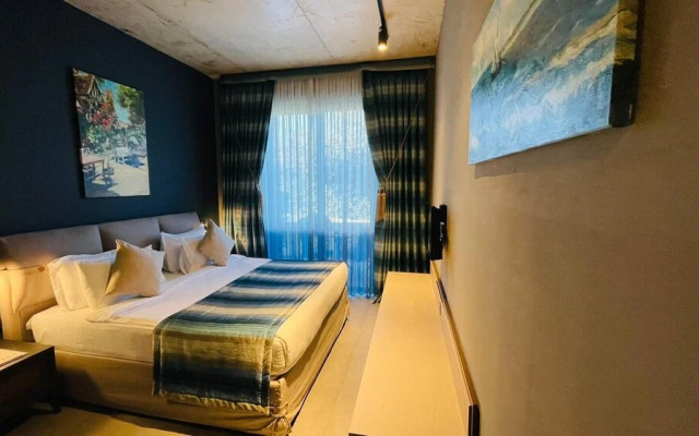 Sandora Boutique Hotel