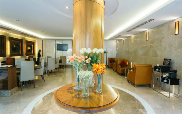 Thomson Residence Hotel