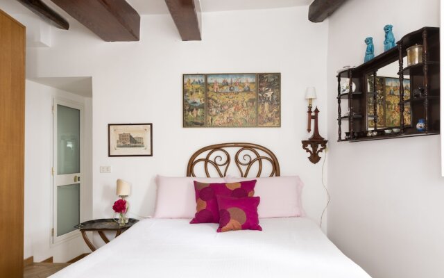 Rome Accommodation - Palazzo Massimo