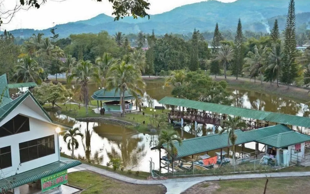 Tandarason Resort & Country Club