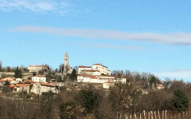 Villa Lavanda in Kriz Sezana With Private Swimpool