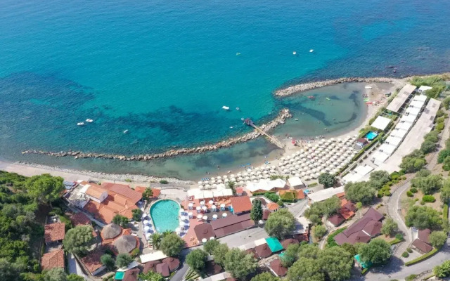 Flat in Caprioli di Pisciotta With sea View