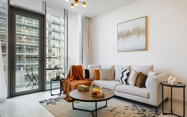 Manzil - 1BR District One Waterfront Living