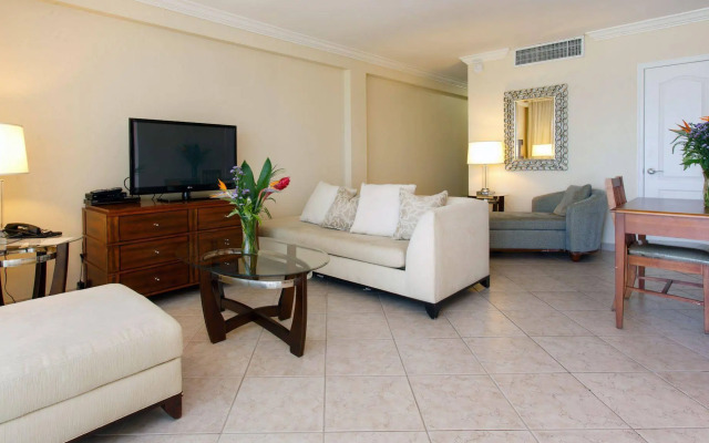The Sea Lord Hotel & Suites (Adults Only)