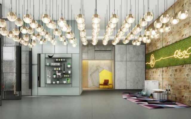 Q-Box Hotel Shanghai Nanqiao