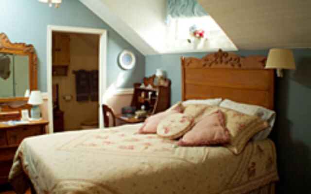 Castle Garden Bed & Breakfast