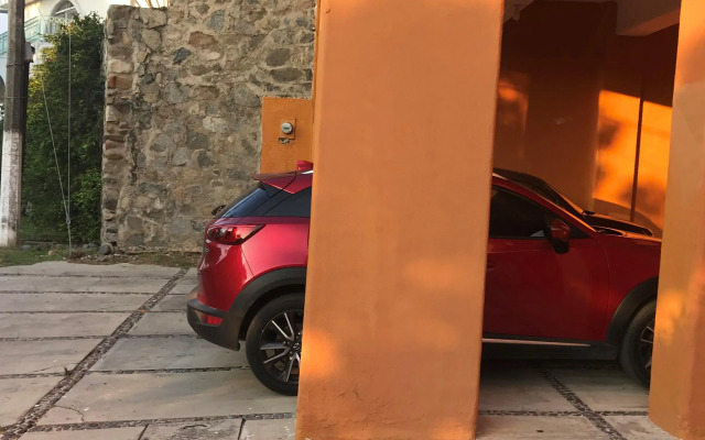 Casa Mexicana La Reyna