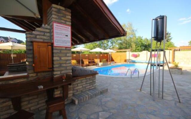 Guest House Vila Alexandar