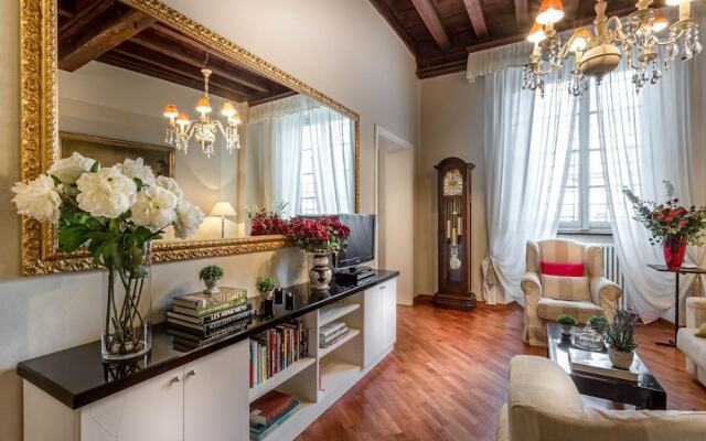 Casa Opera in Lucca With 2 Bedrooms and 2 Bathrooms