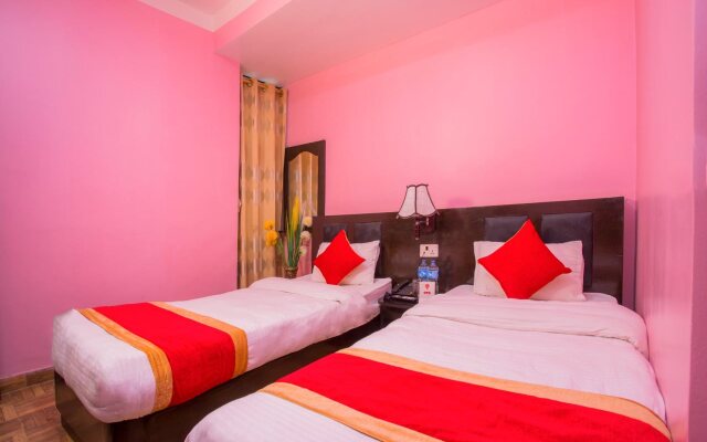 OYO 222 Hotel New Himalayan