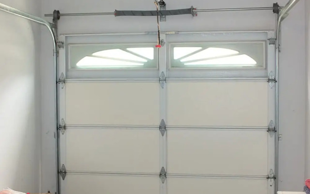 618 Airpark 2 Bedroom Condo by Redawning