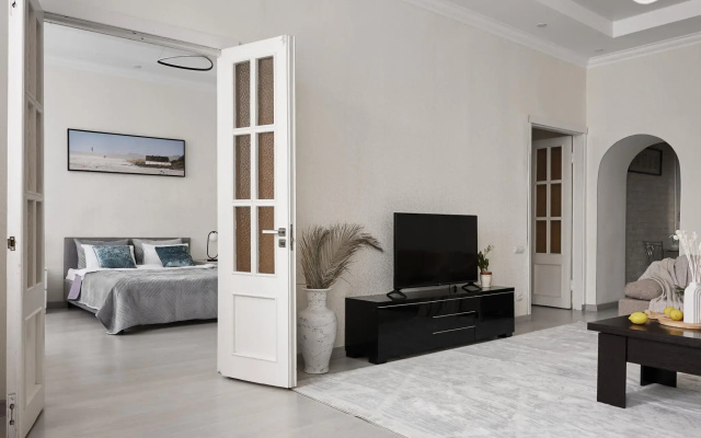 Vesta on Ligovsky 107
