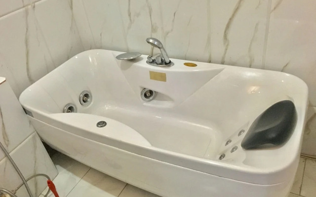 Solab Hotels And Suites