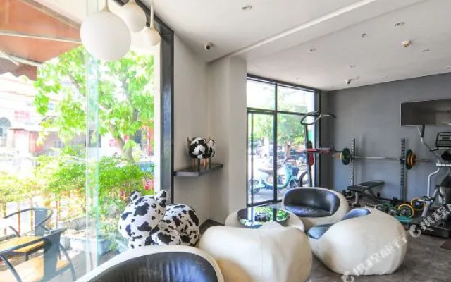 Haiheju Hotel (Beihai Beibuwan Square Old Street)