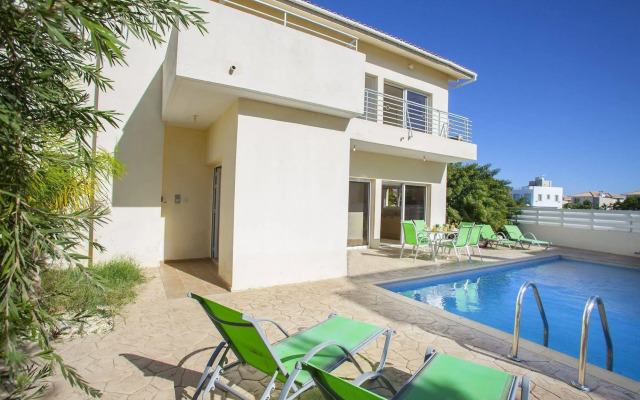 Protaras Delfini Villas