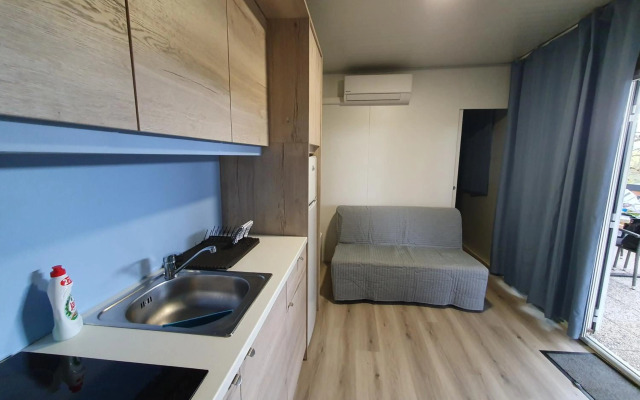 GM House, mobile house near Kolpa river