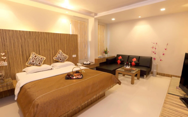 Maximillian Hotel