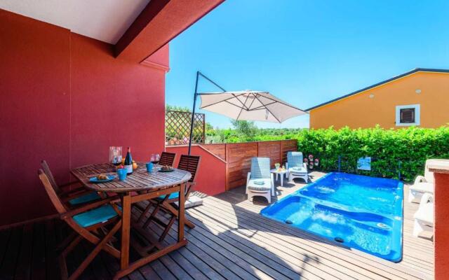Villa Blue Valica