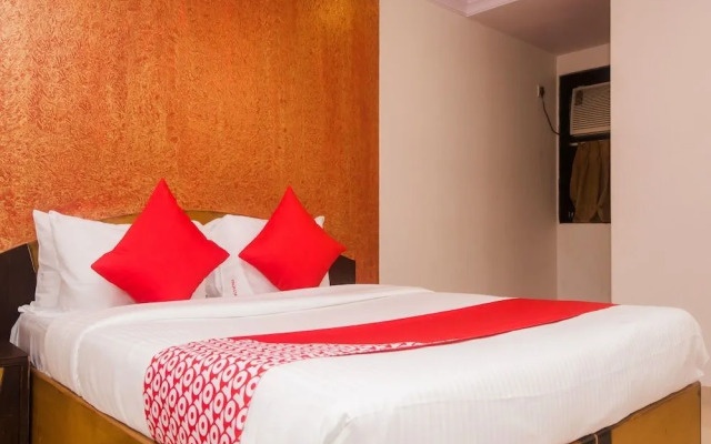 Hotel Palm Star By OYO Rooms