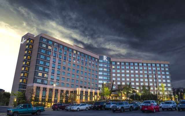 Renaissance Boulder FlatIron Hotel